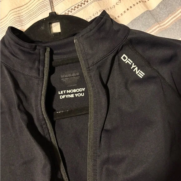 DFYNE Jacket - Picture 2 of 3